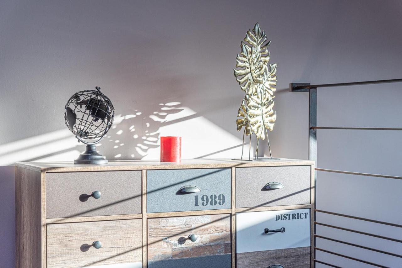 Ty Malie - Magnifique Loft En Coeur De Ville Avec Parking Vannes Buitenkant foto